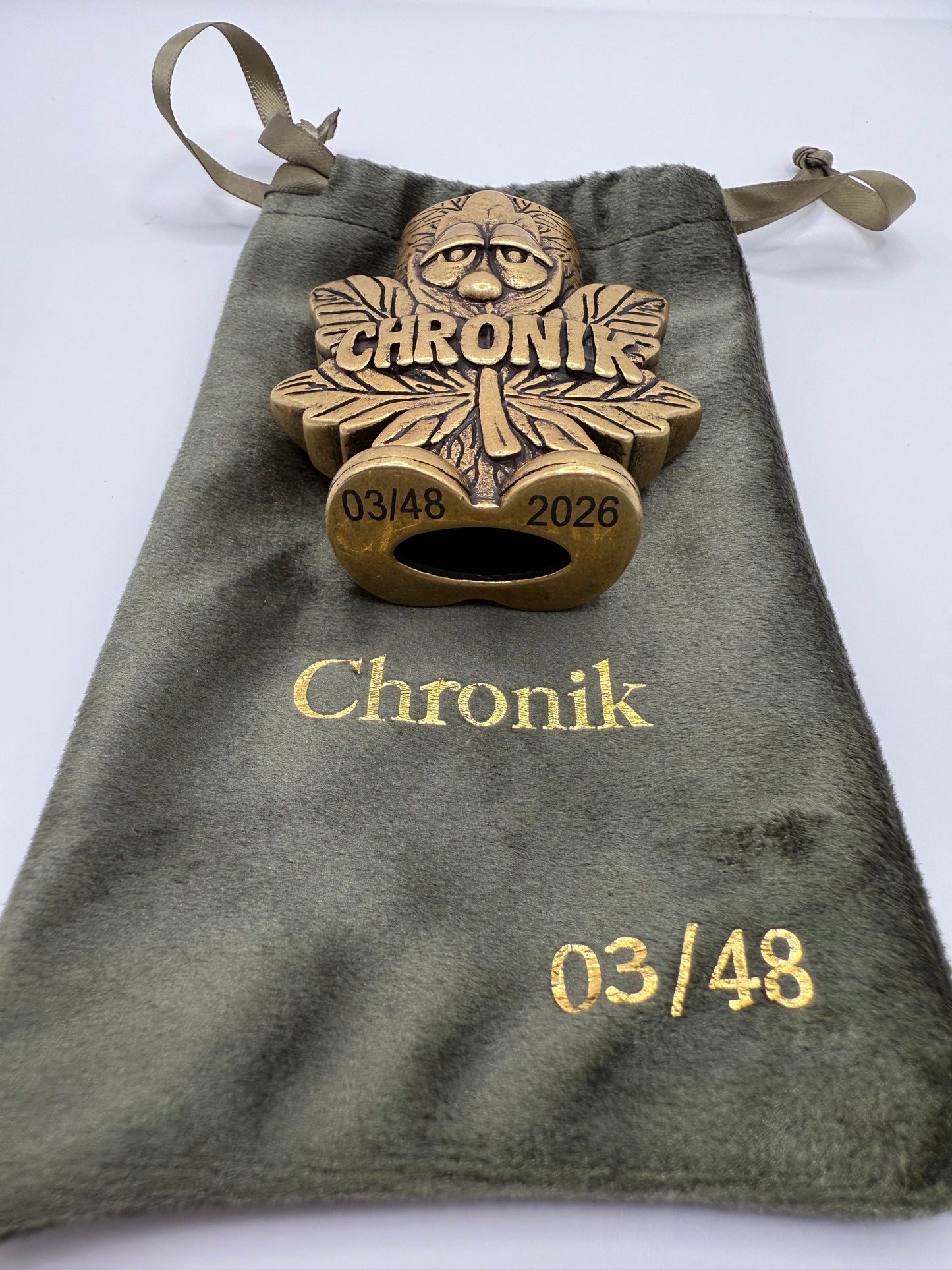 CHRONIK™ Gold Lighter Holder — Limited Collector’s Edition